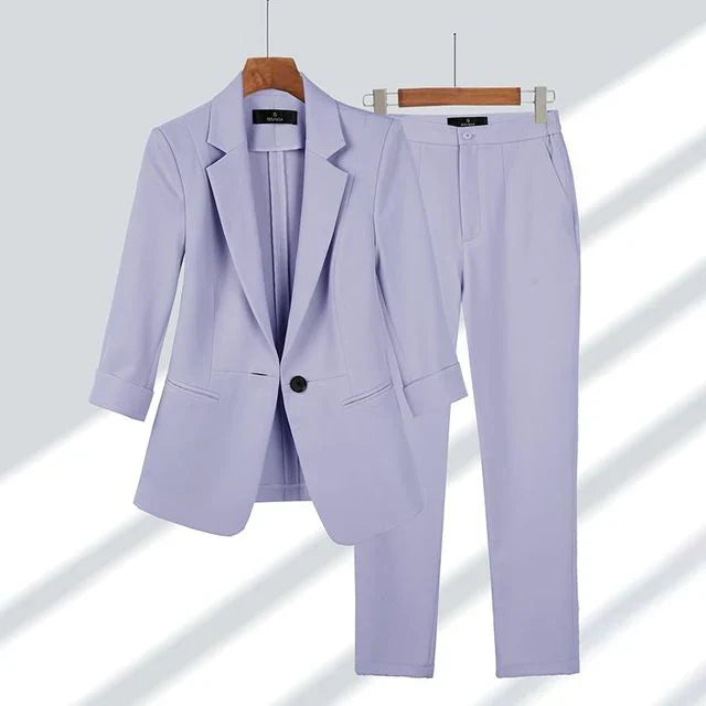 Blazer with one button and trouser set for women