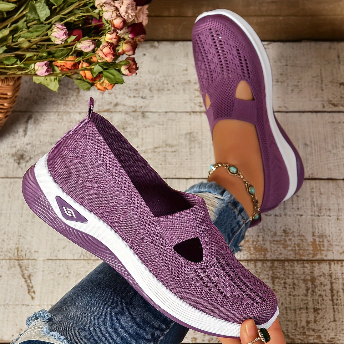 Lightweight Supportive Breathable Knit Slip-On Shoes