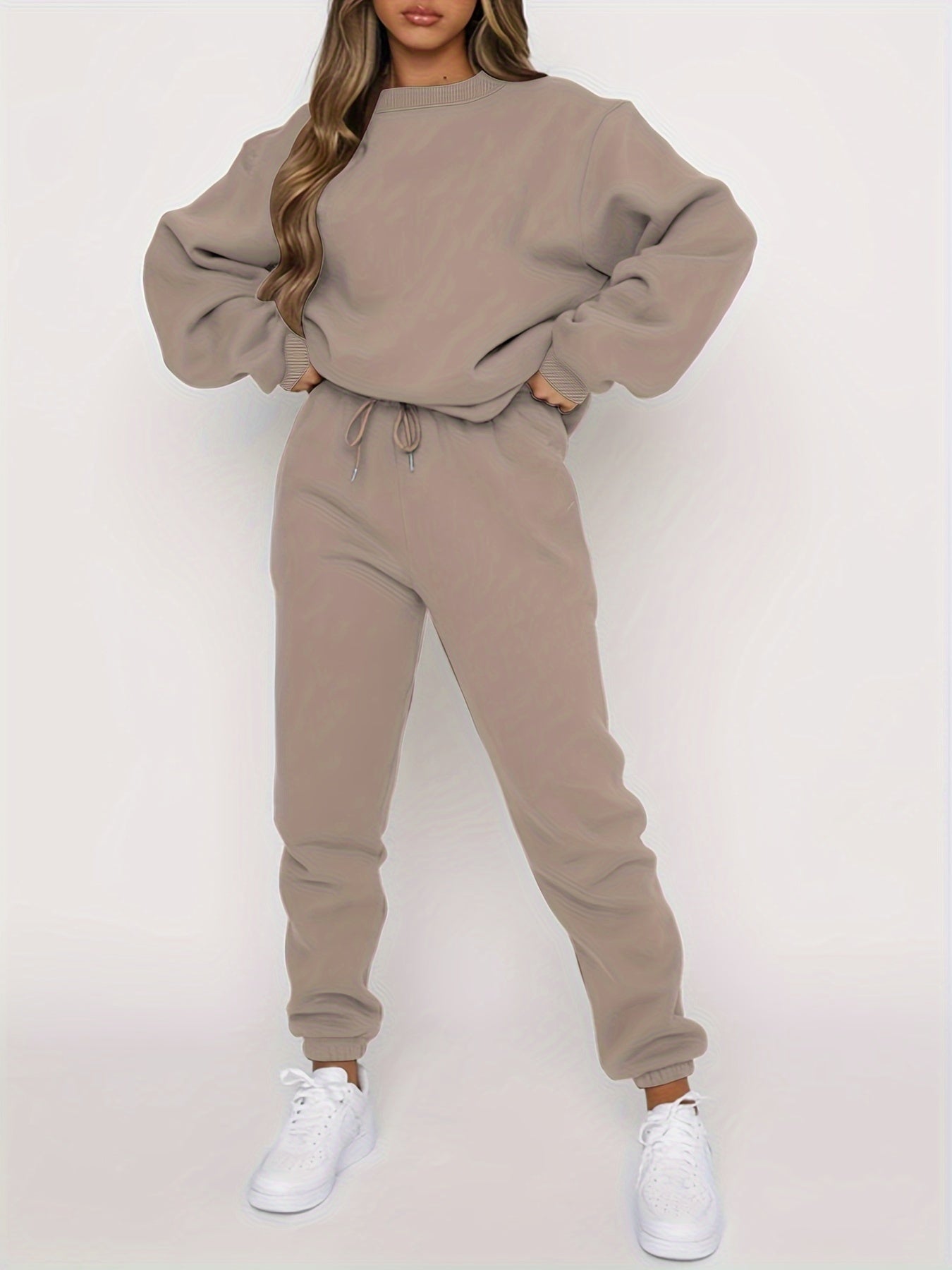 Women's Jogging Set - Oversized Sweatshirt & High-Waisted Joggers - Soft & Comfortable