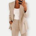 Elegant blazer and trouser set for women