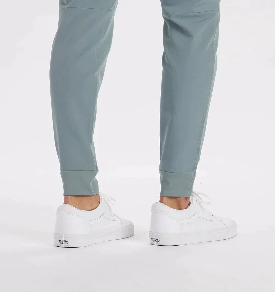 Men's Trousers - Slim Fit - Stretchable Material - Modern and Comfortable