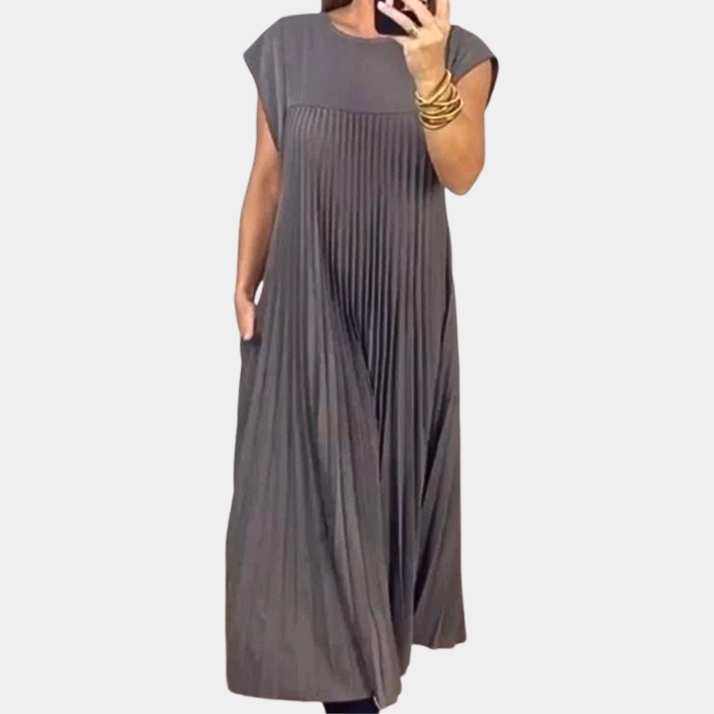 Women's Maxi Dress - Pleated Design - Round Neck - Short Sleeves - Elegant and Airy