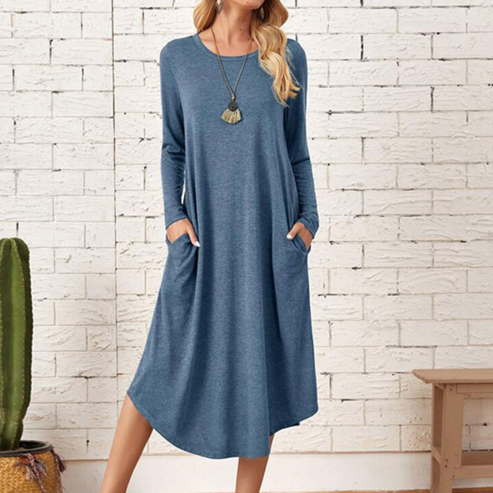 Women's Long-Sleeved Dress - Loose Fit - Round Neck - Soft and Light Quality