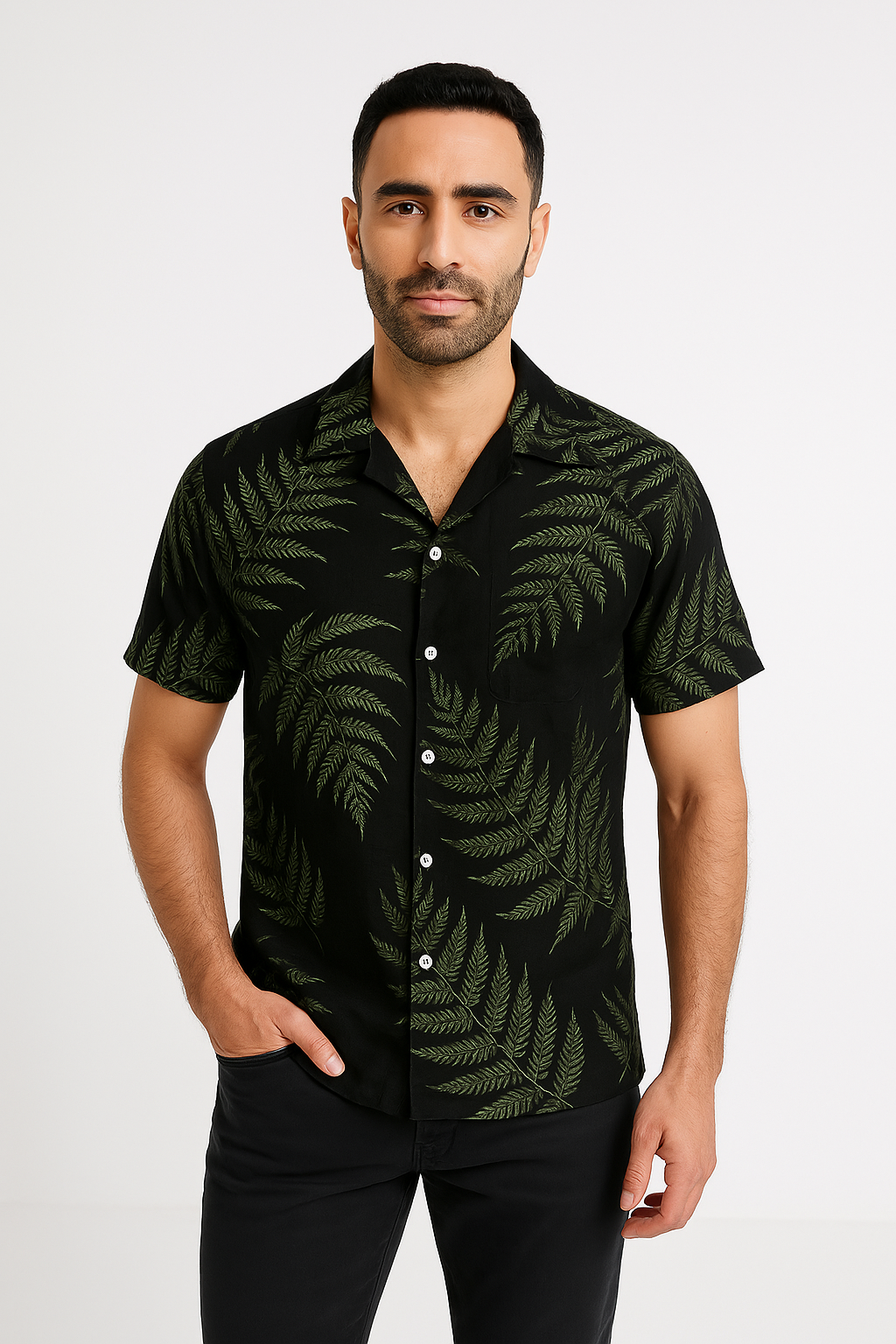 Men's Shirt with Short Sleeves – Relaxed Fit – Leaf Print – Light and Breathable