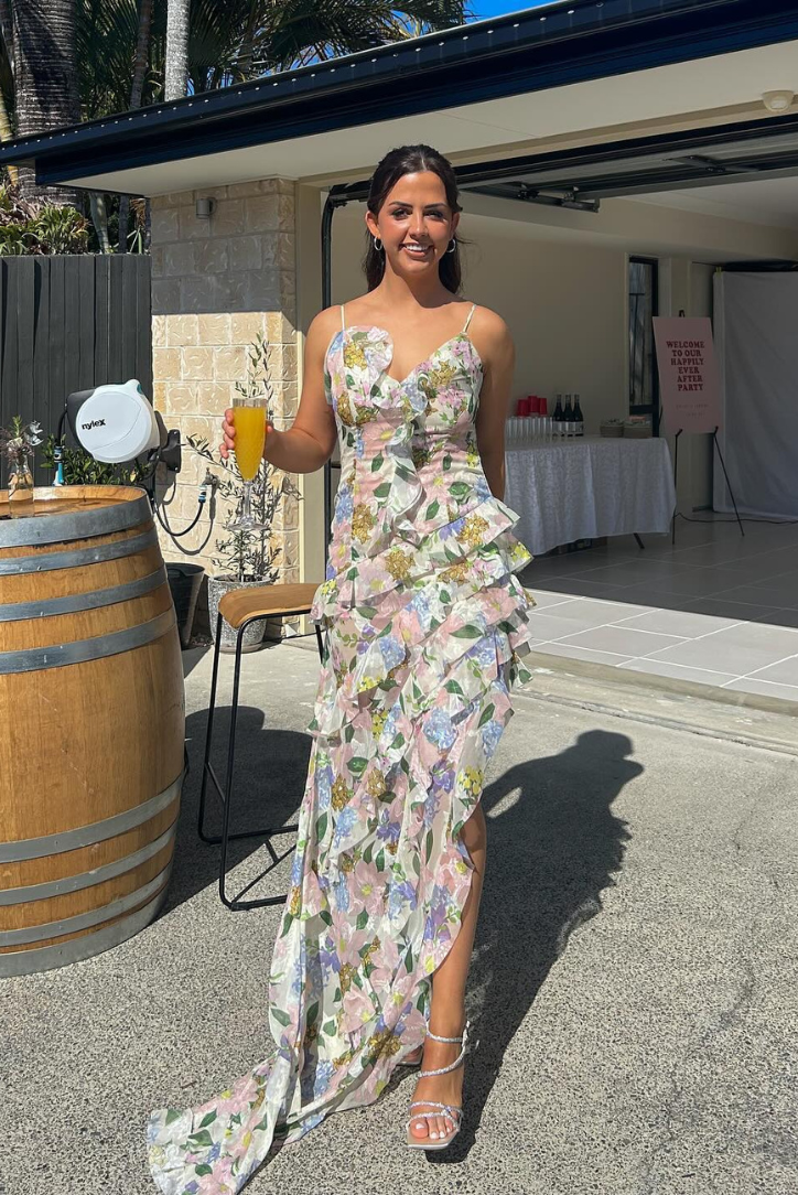 Dress for women – Maxi dress – Ruffle layer – V-neck – Floral – Light and airy fit