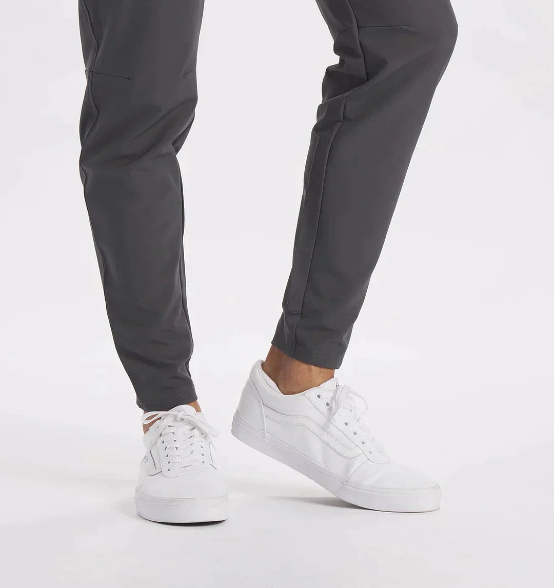 Men's Trousers - Slim Fit - Stretchable Material - Modern and Comfortable