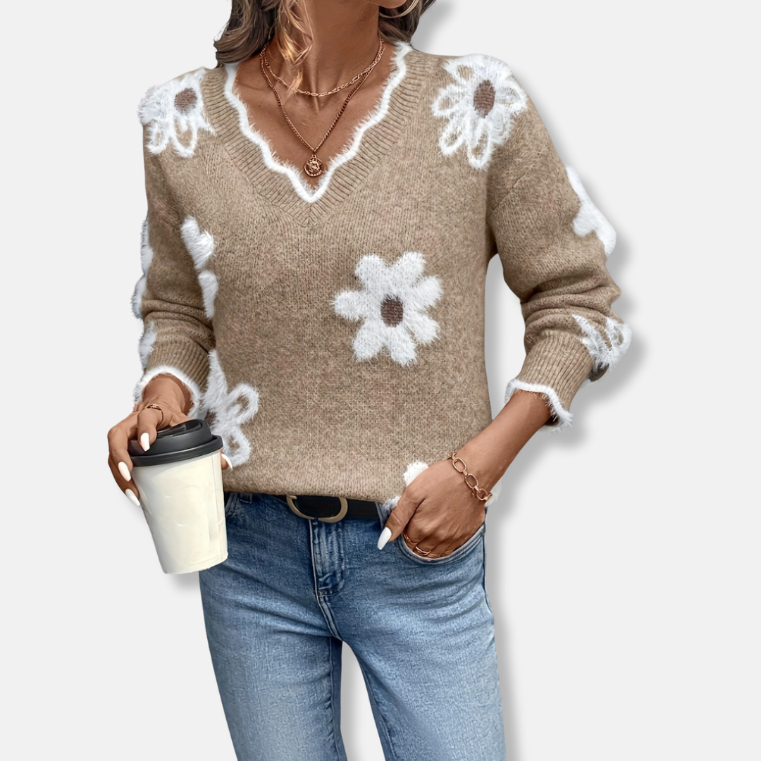 Floral Jacquard Scalloped Trim Sweater