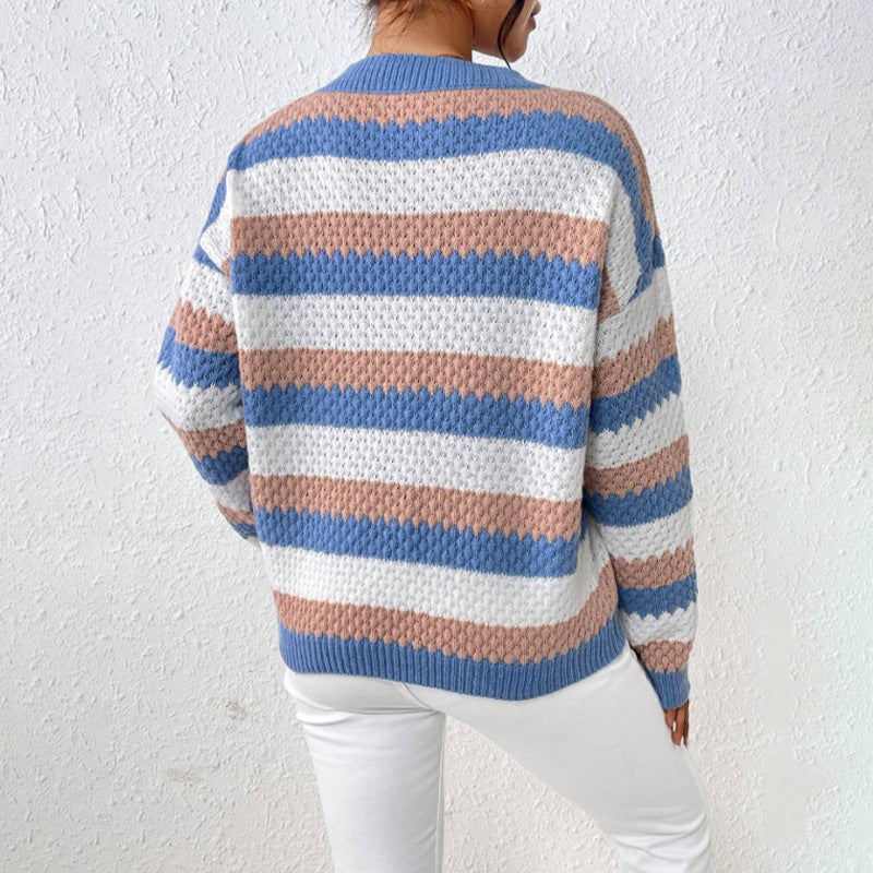 Women's Sweater – Relaxed Fit – Chunky Knit – Striped Design – Crew Neck