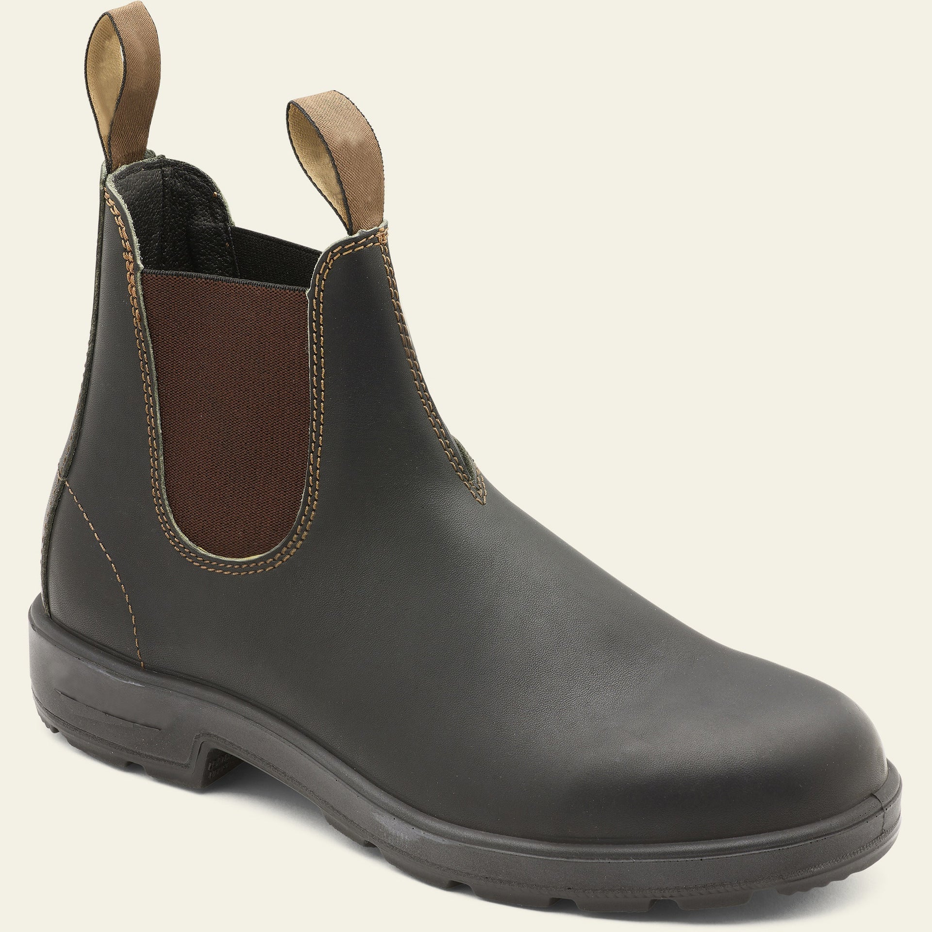 Unisex Chelsea Boots – Leather – Ankle-high – Slip-on – Elastic Panels – Durable Sole