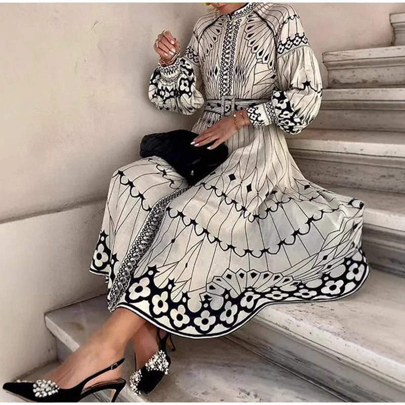 Dress for women – Midi length – Elegant fit – Long sleeves – Belt at the waist