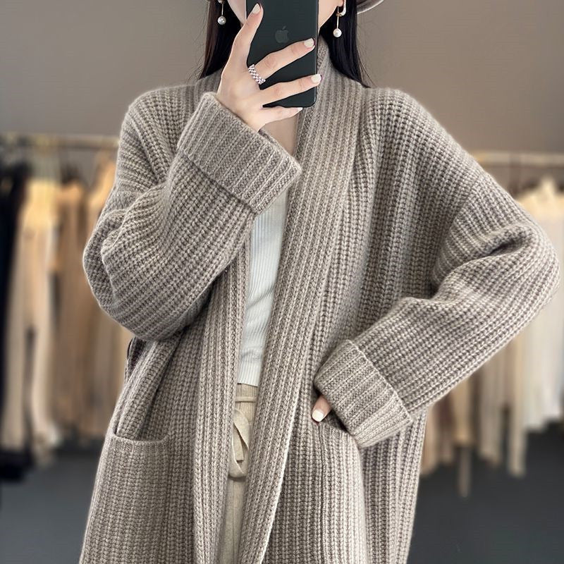 Women's Cardigan – Oversized Fit – Thick Wool Mix – Open V-Neck – Long Sleeves
