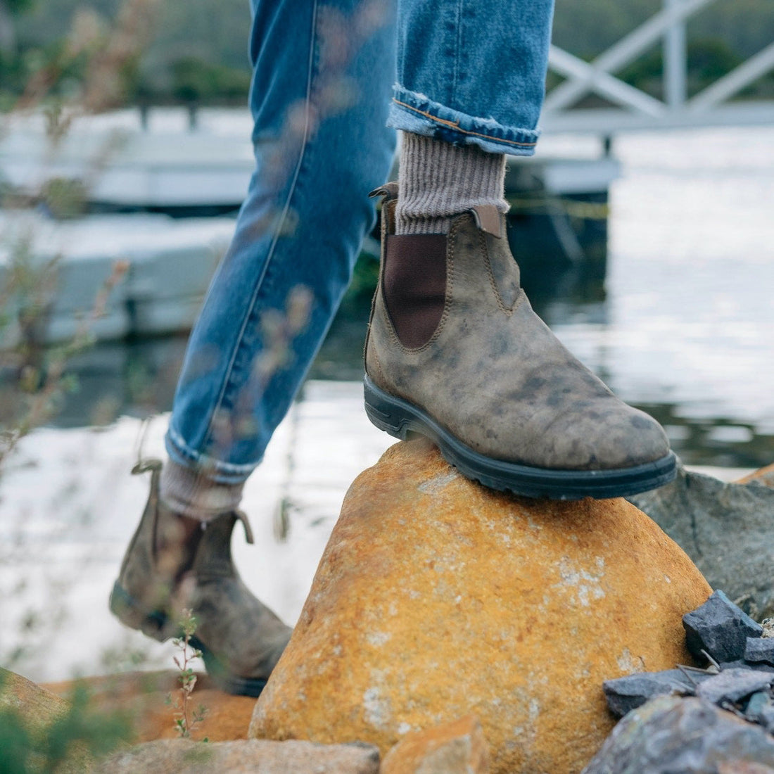 Leather Slip-on Elastic Panel Chelsea Boots