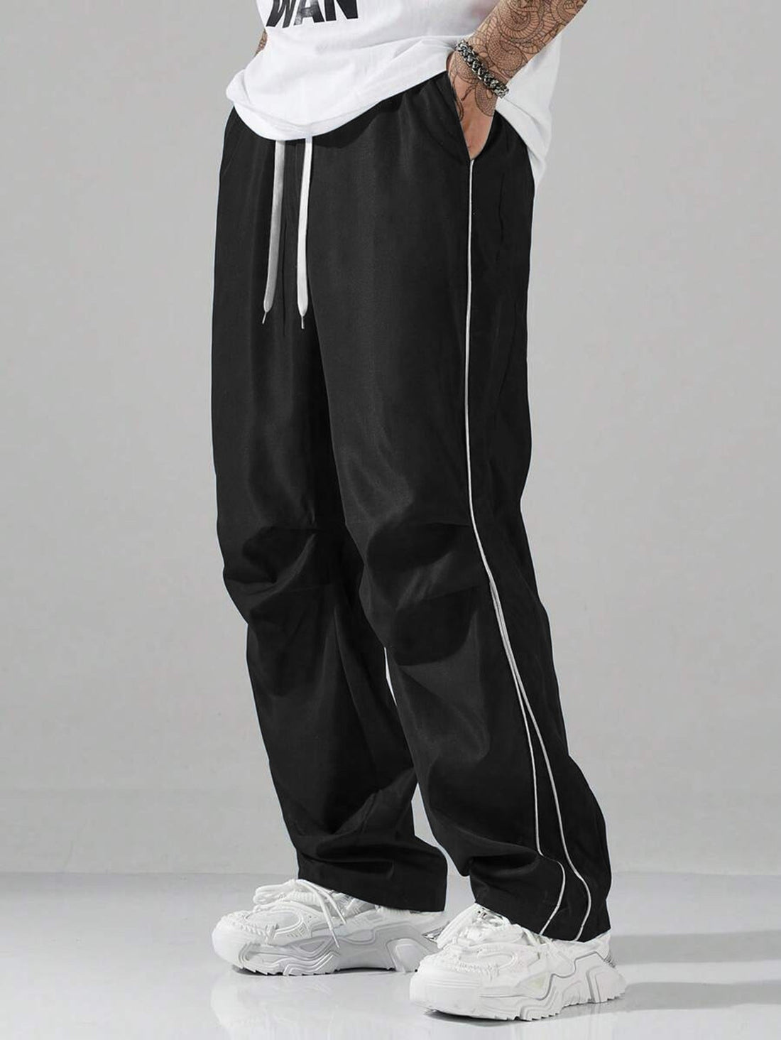 Drawstring Relaxed Fit Striped Cargo Pants