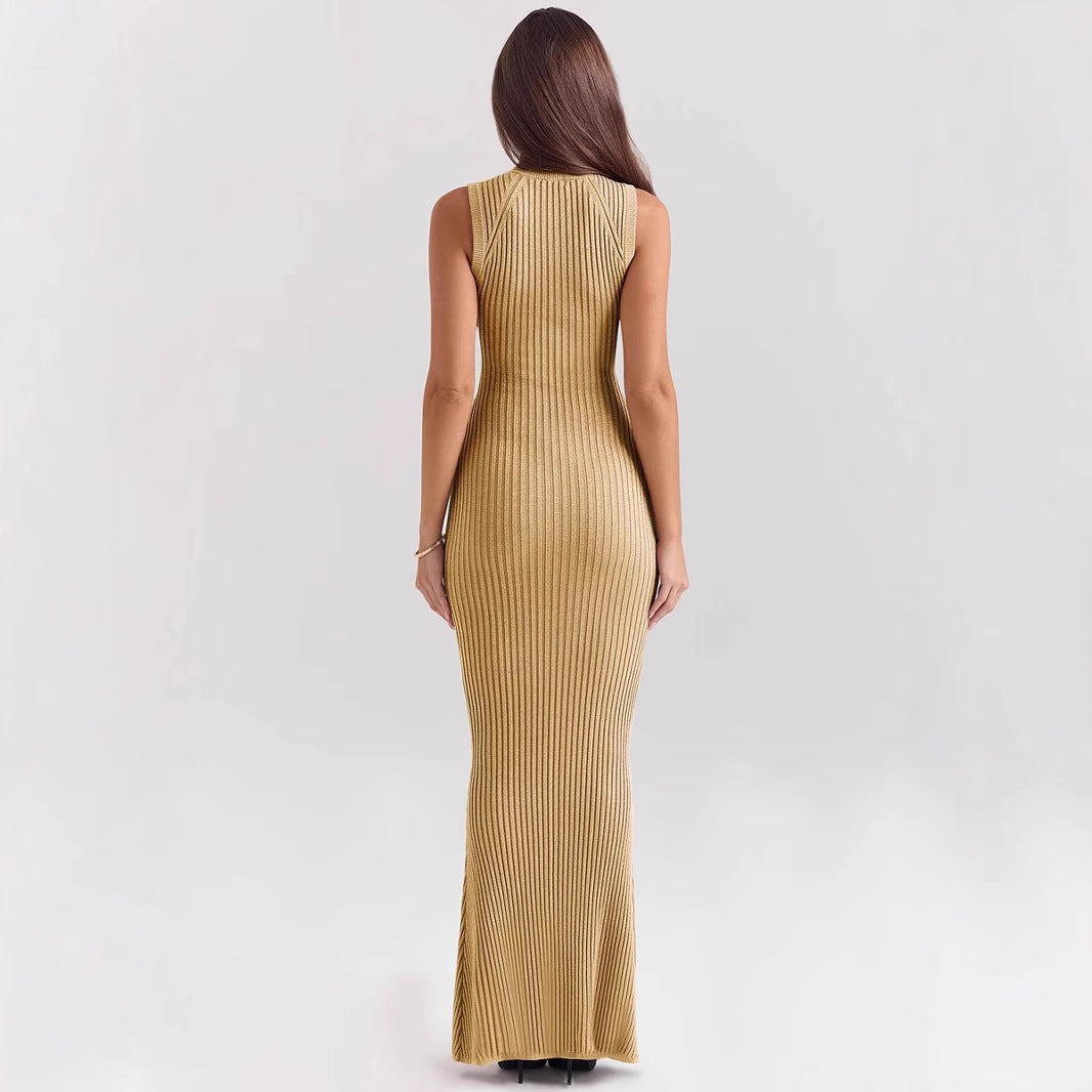 Dress for women – Ribbed knit – Slim fit – Sleeveless – Turtleneck – Mermaid hem