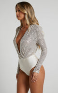 Women's Bodysuit – Slim Fit – Deep V-Neck – Long Sleeves – Sequin Partywear