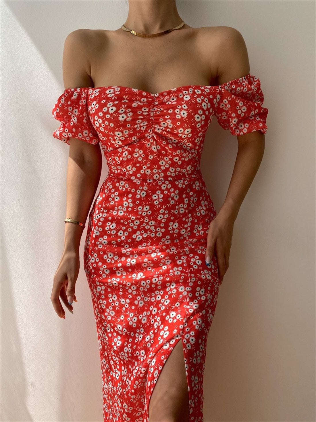 Off-Shoulder Puff Sleeve Midi Dress