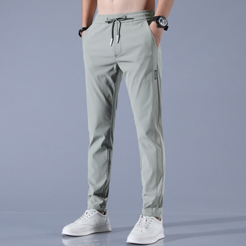 Men's Jogging Pants – Slim Tapered Fit – Adjustable Waist – Breathable with Cuffs