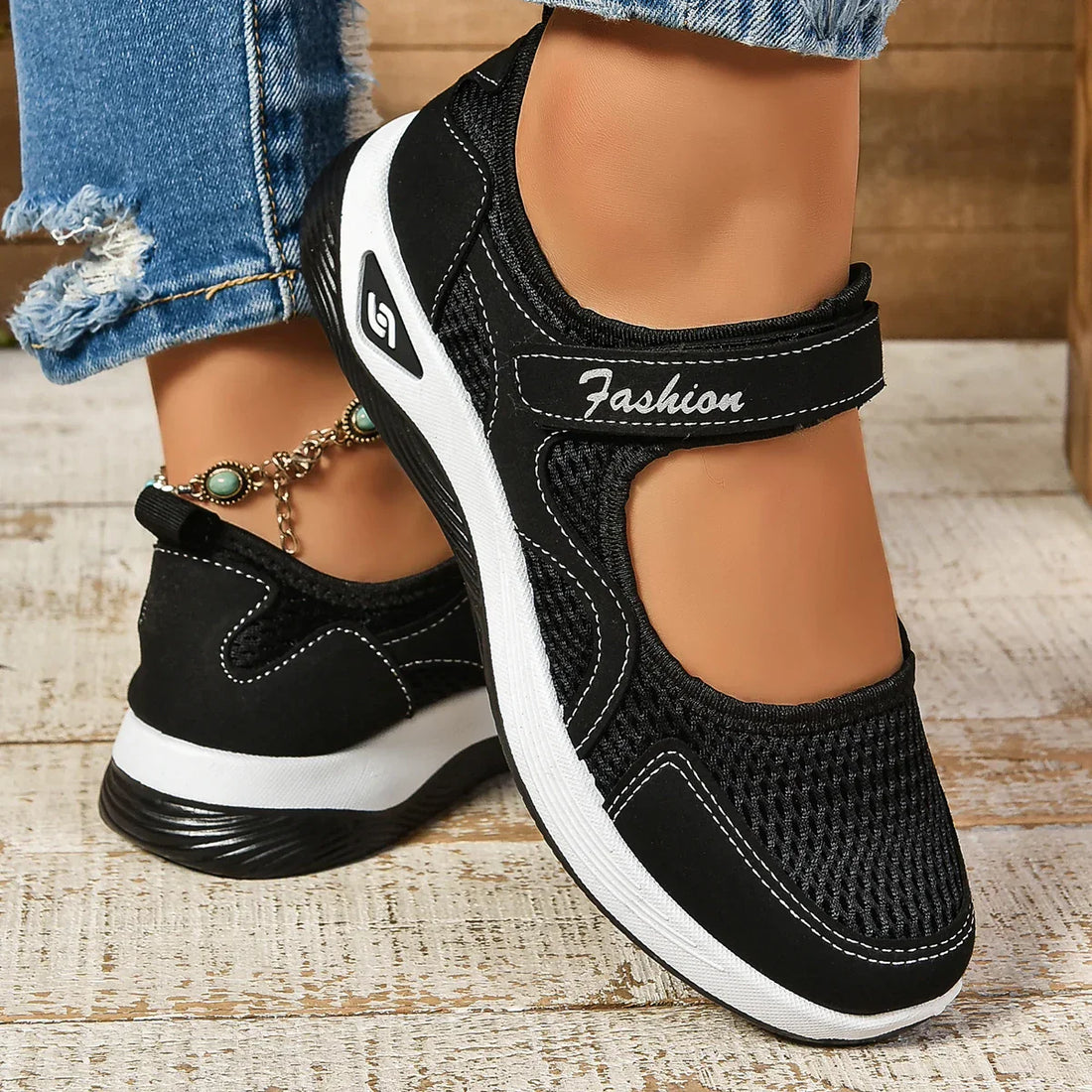 Breathable Mesh Adjustable Strap Sneakers