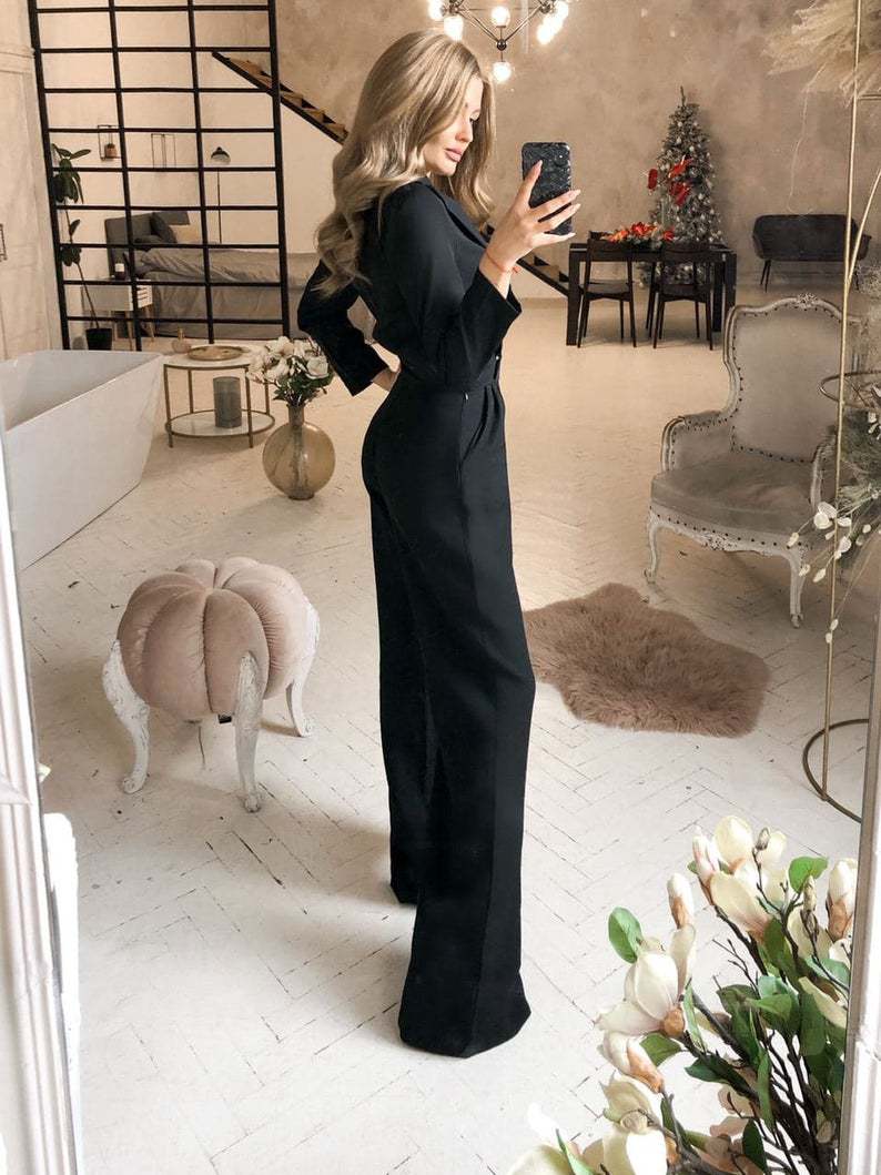 Women's Jumpsuit - Slim Fit - Long Sleeved - V-Neck - Elegant and Flattering