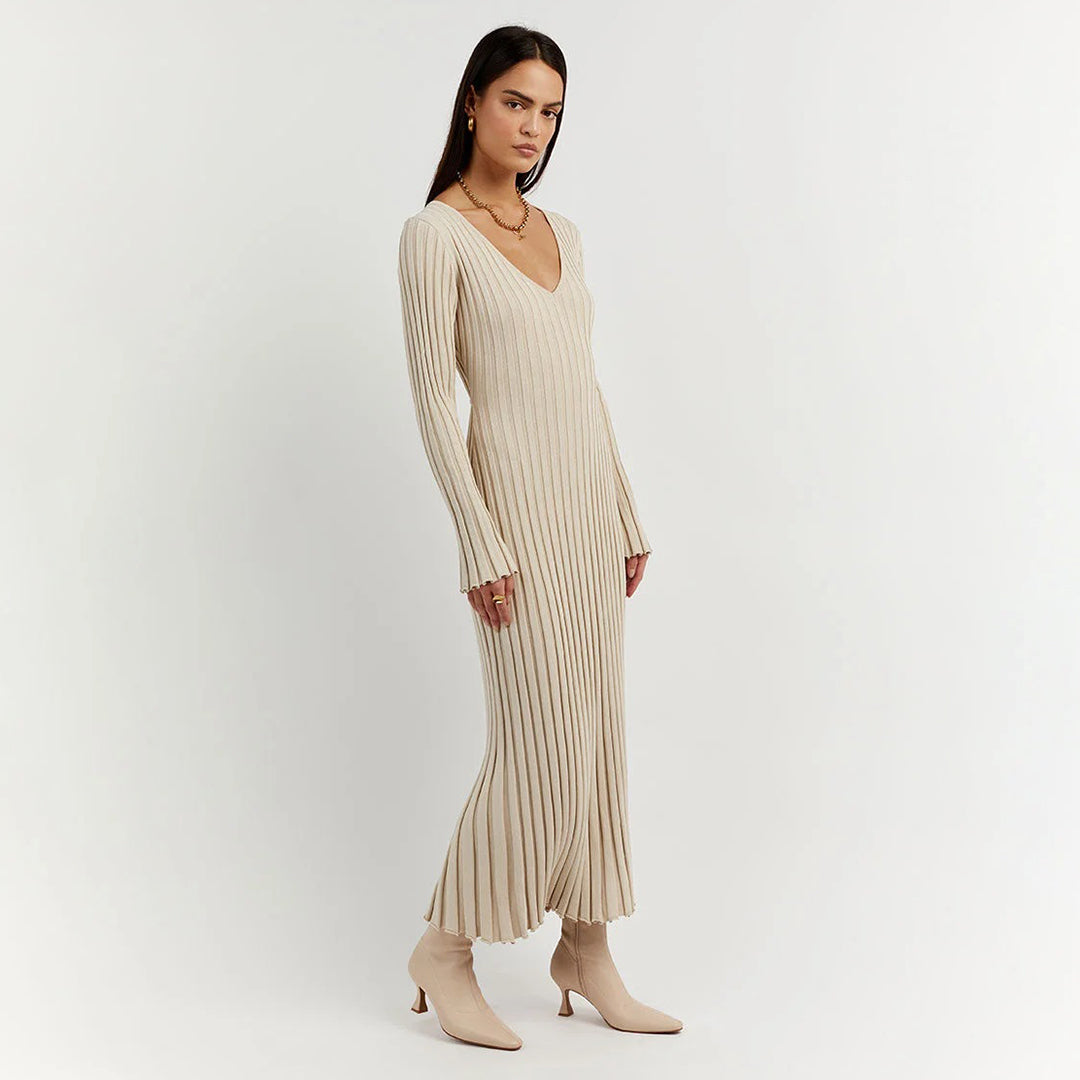Women's Knitted Maxi Dress - V-neck - Long-sleeved - Fitted Ribbed Design