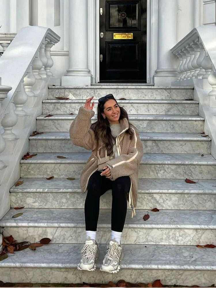 Women's Sherpa Fleece Jacket - Soft and Warm - High Collar - Relaxed Fit - Zipper