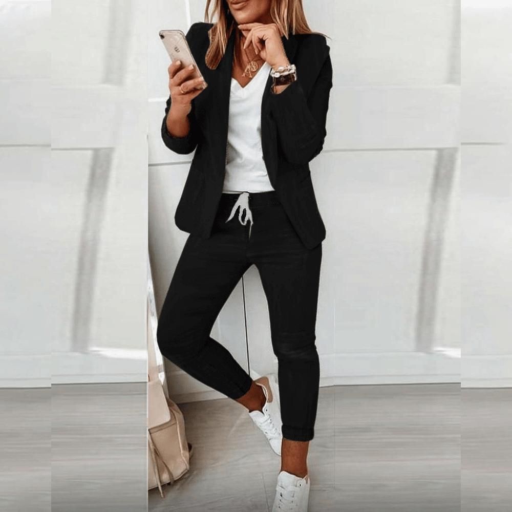 Women's Suit – Slim Fit Blazer & Matching Pants – Comfortable Business Casual