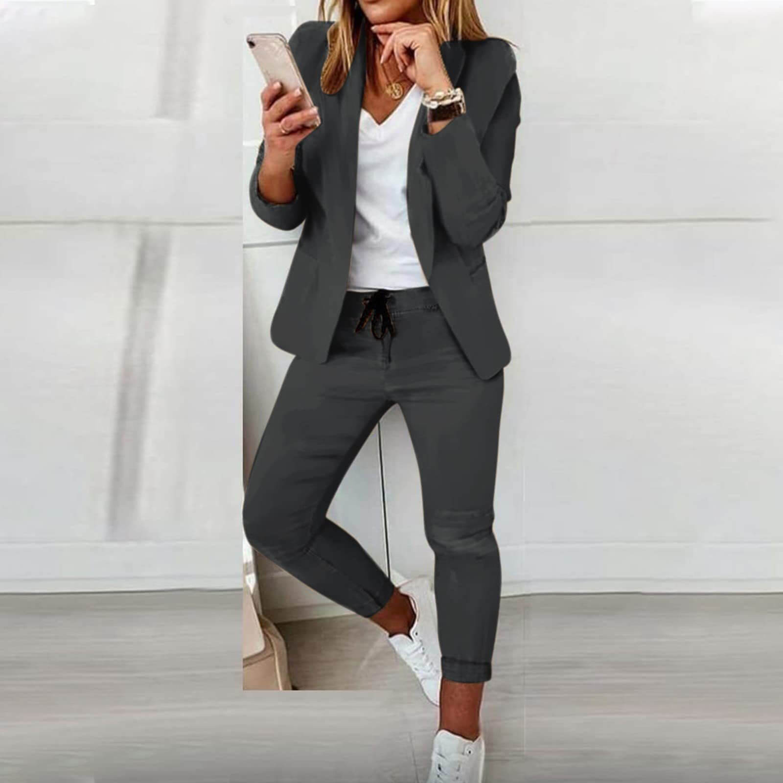 Women's Suit – Slim Fit Blazer & Matching Pants – Comfortable Business Casual