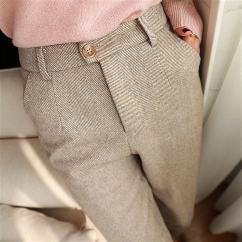 Men's Trousers in Herringbone Pattern with Pencil Fit