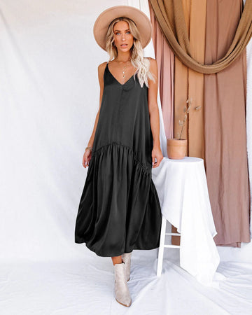 Flowing Ruffle V-Neck Maxi Dress