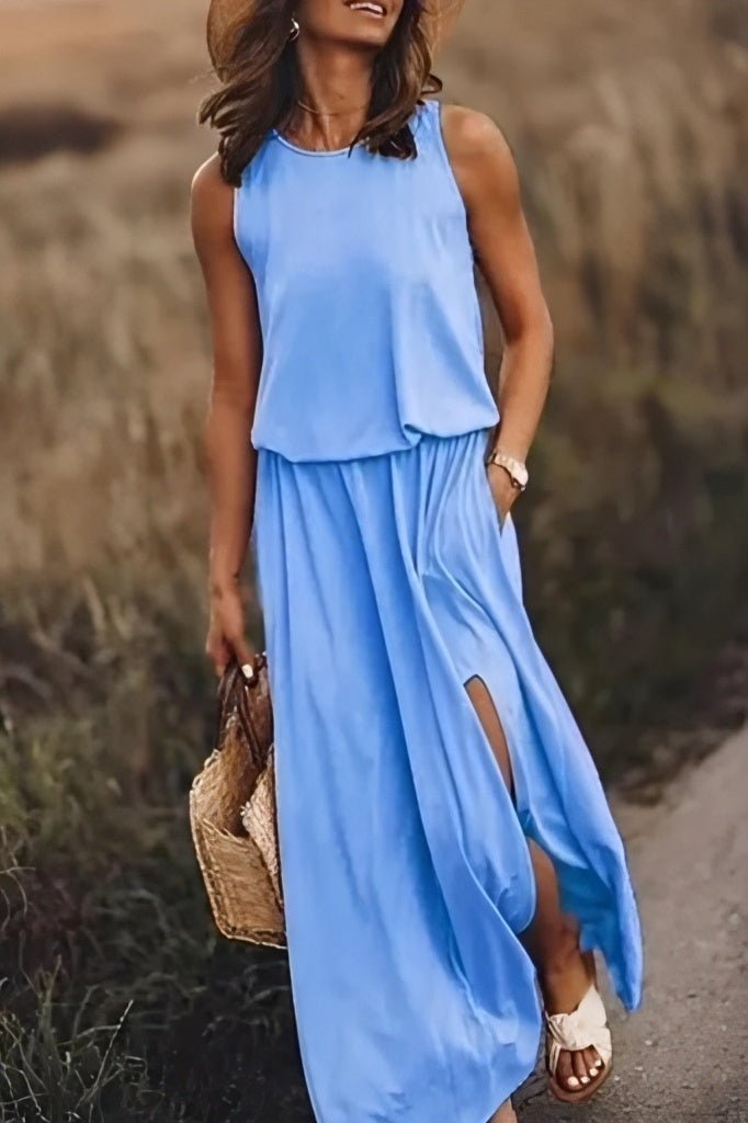 Women's Maxi Dress – Loose Fit – Empire Waist – Sleeveless – Slit – Round Neck