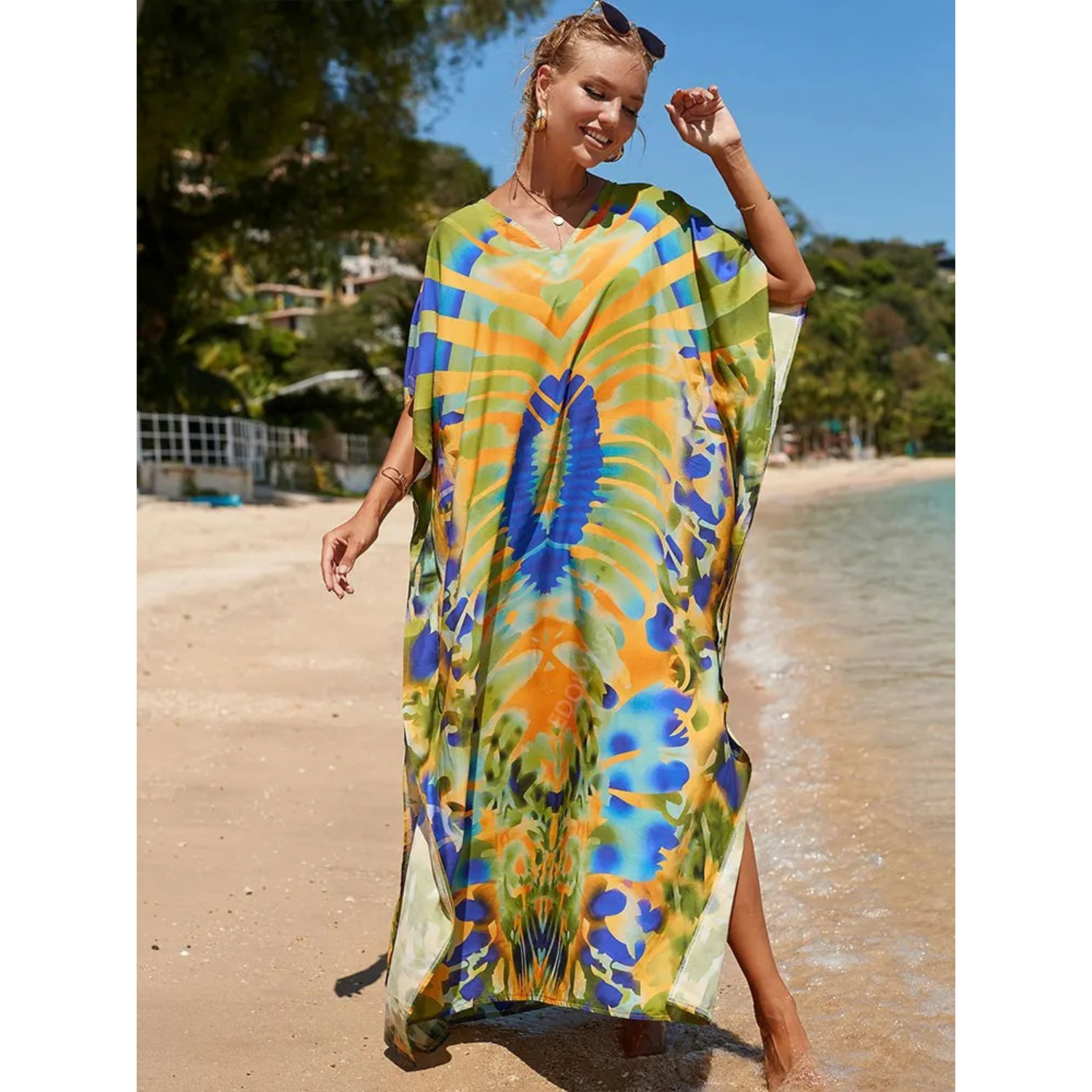 Women's Kaftan - Light and Airy - Loose Fit - V-Neck Beachwear