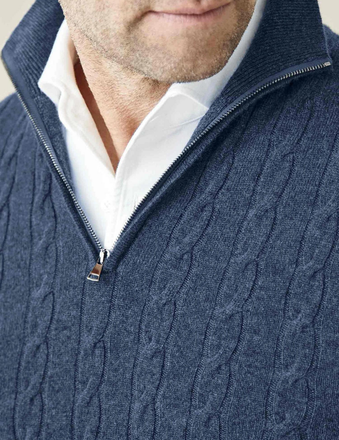 Herresweater i kabelstrik – Uldblanding – Halv lynlås – Smart casual pasform