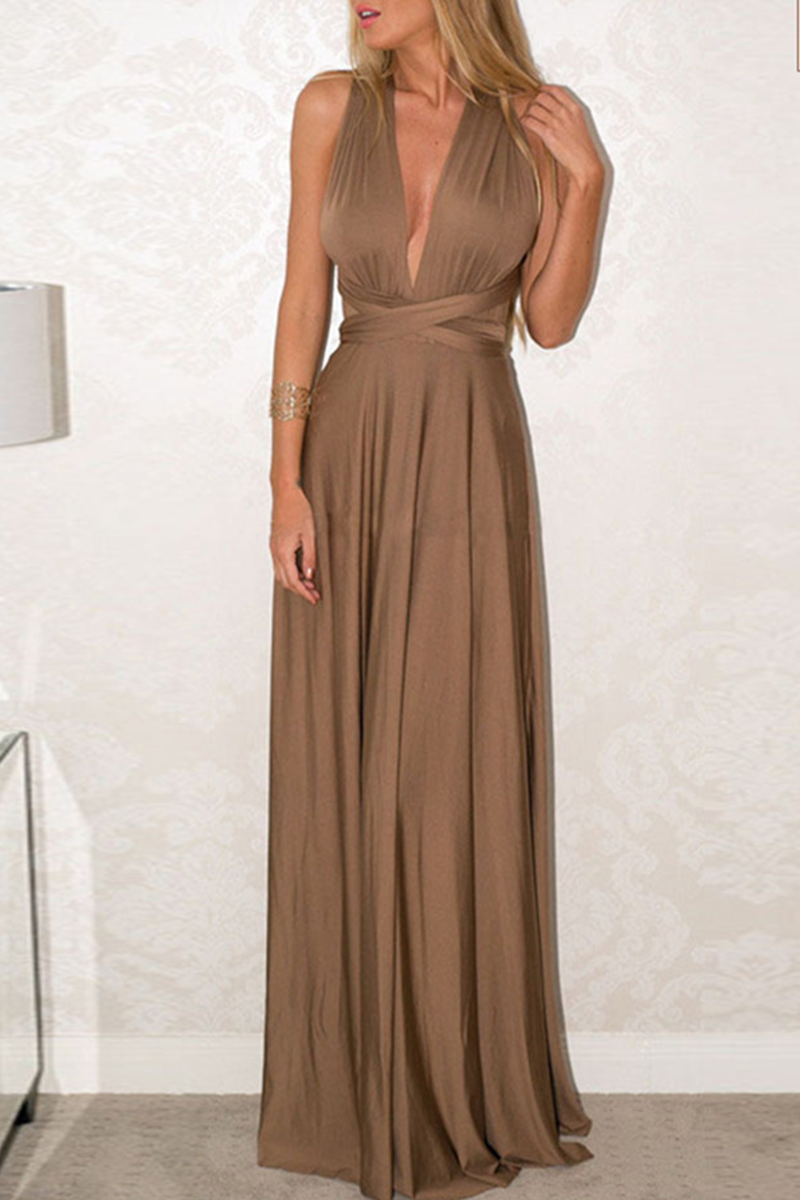 Kjole til kvinder – Halterneck A-line – Gulvlang – Slids – Elegant Festkjole