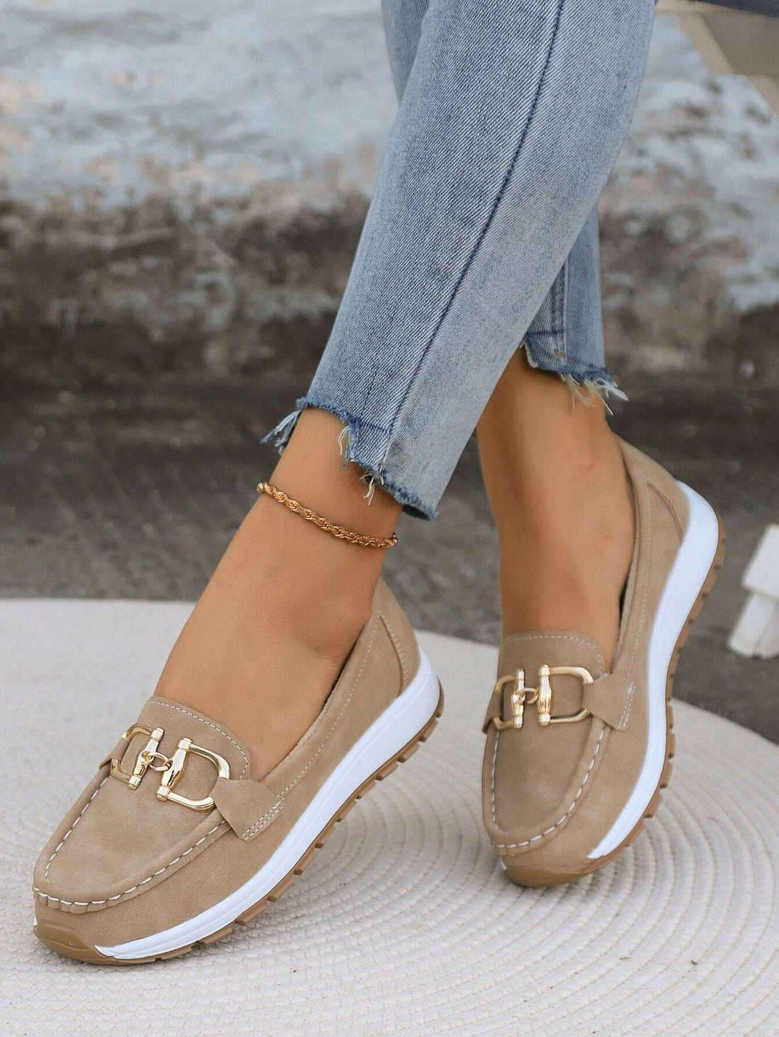 Isabella Suede Orthopedic Platform Loafers | Buckle Detail Moc Toe Loafers