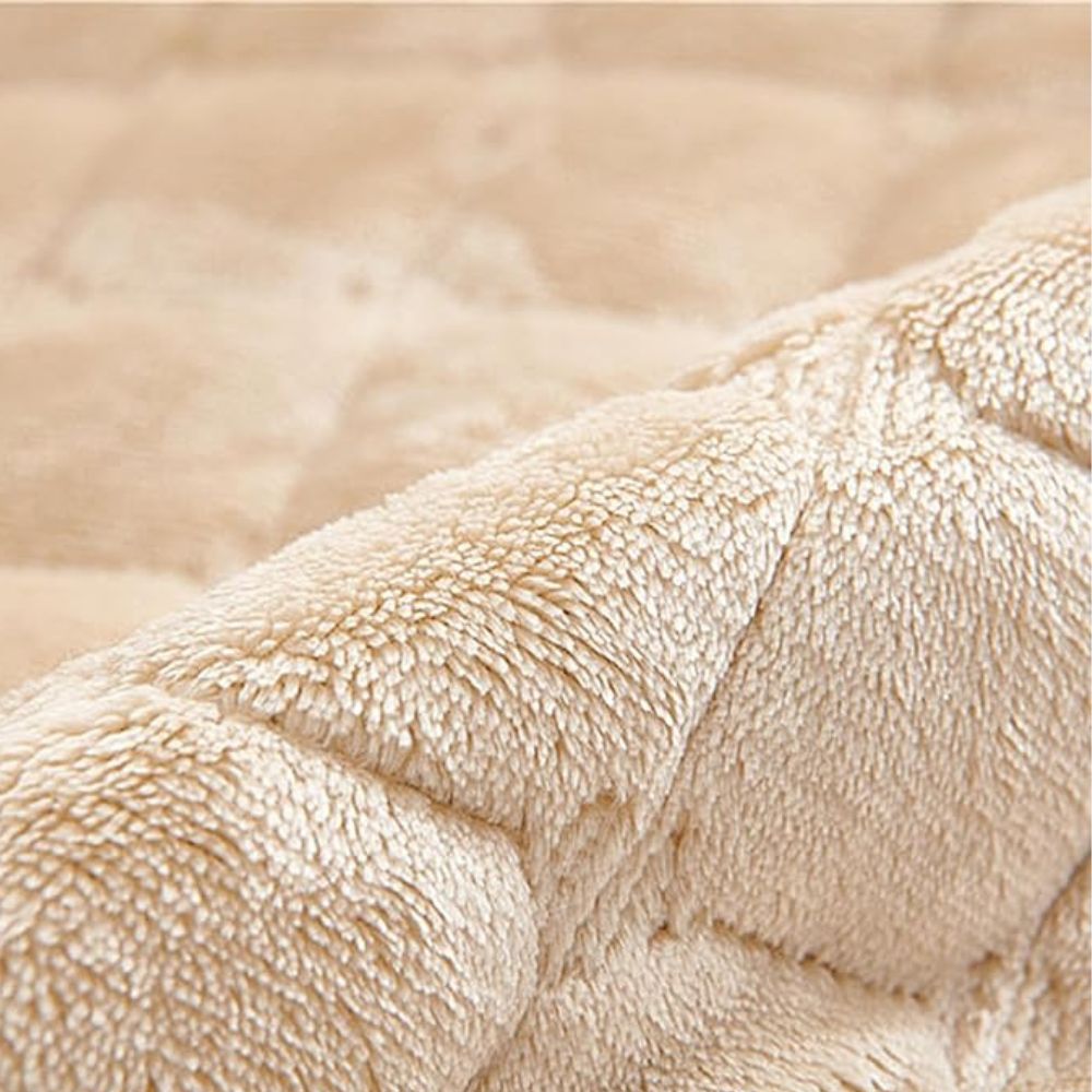 Minimalist Quilted Recliner Cover