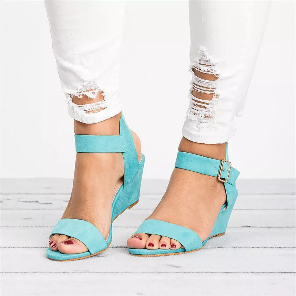 Women's sandals with wedge heel – Open toe – Adjustable ankle strap – Soft faux leather – Comfort fit