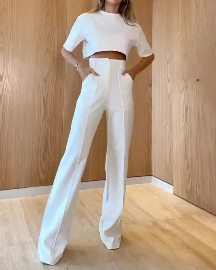 Comfortable Cropped Top Wide-Leg Set
