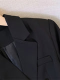 Women's Blazer - Double-Breasted - Sculpted Fit - Notch Lapels - Formal Look