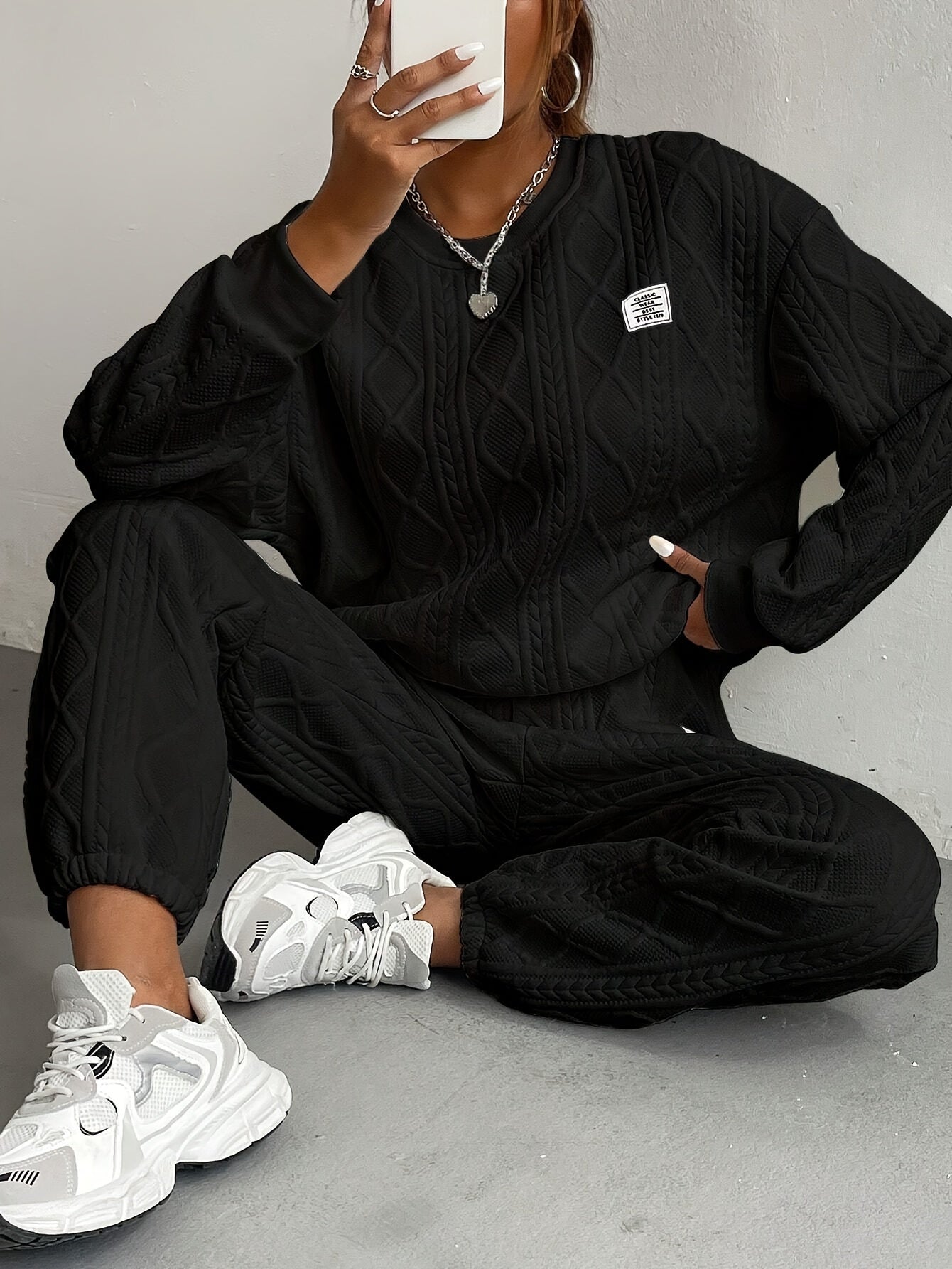 Women's Loungewear Set – Cable Knit – Relaxed Fit – Rib Details – Full Length