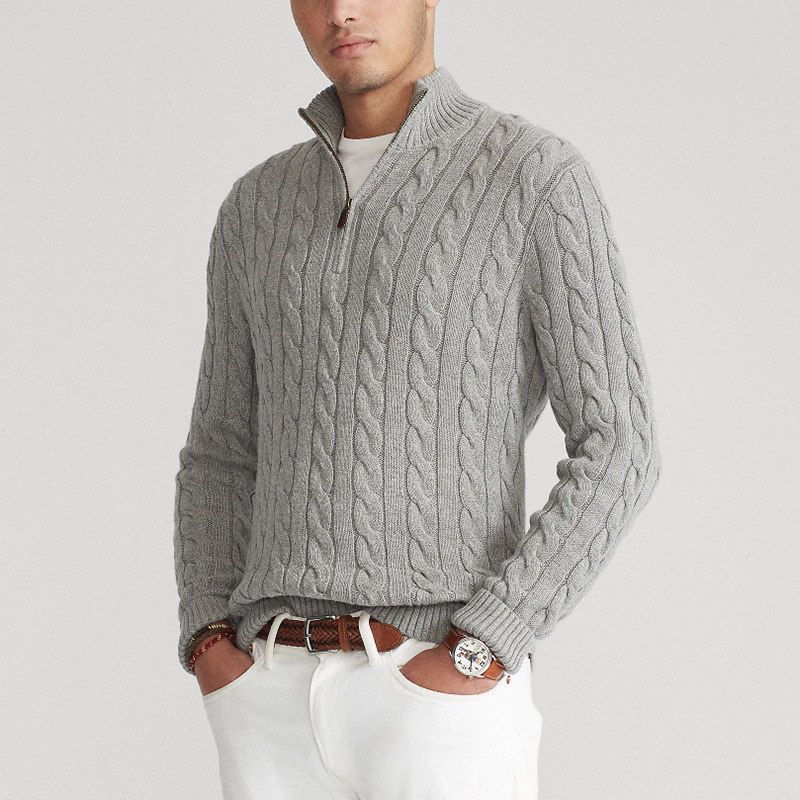 Herresweater med halv lynlås – Kabelstrik – Bomuldsblanding – Regular fit – Ribkanter