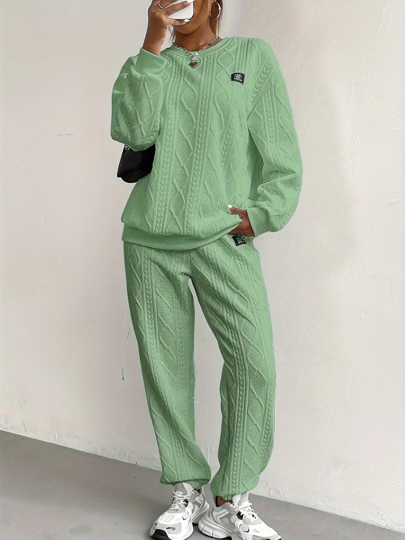 Women's Loungewear Set – Cable Knit – Relaxed Fit – Rib Details – Full Length