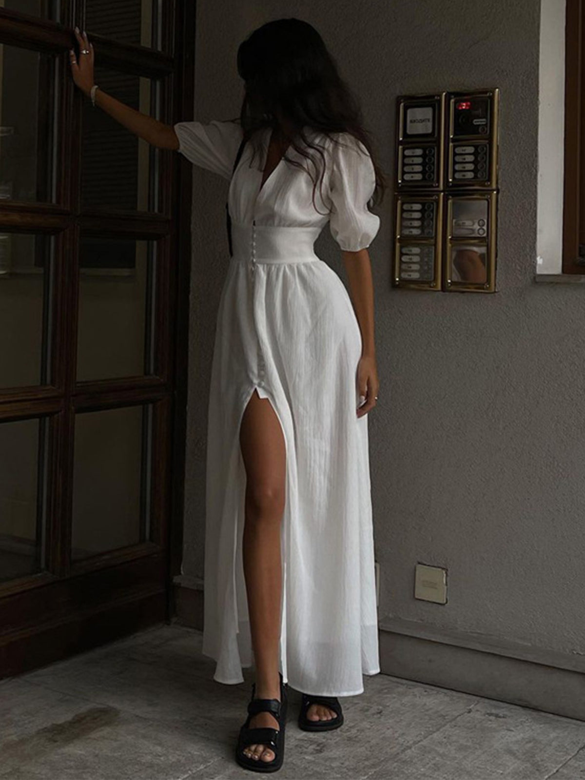Women's Maxi Dress - V-Neck - Buttons - Short Puff Sleeves - Fitted Waist