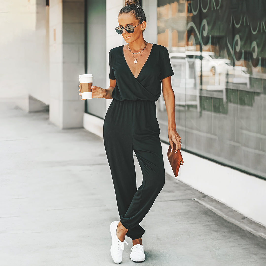 Dame Jumpsuit - V-hals Omslag - Korte Ærmer - Elastisk Talje - Afslappet Pasform