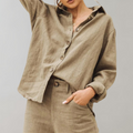 Women's Shirt - Relaxed Fit - Lightweight Fabric - Long Sleeve Button Closure