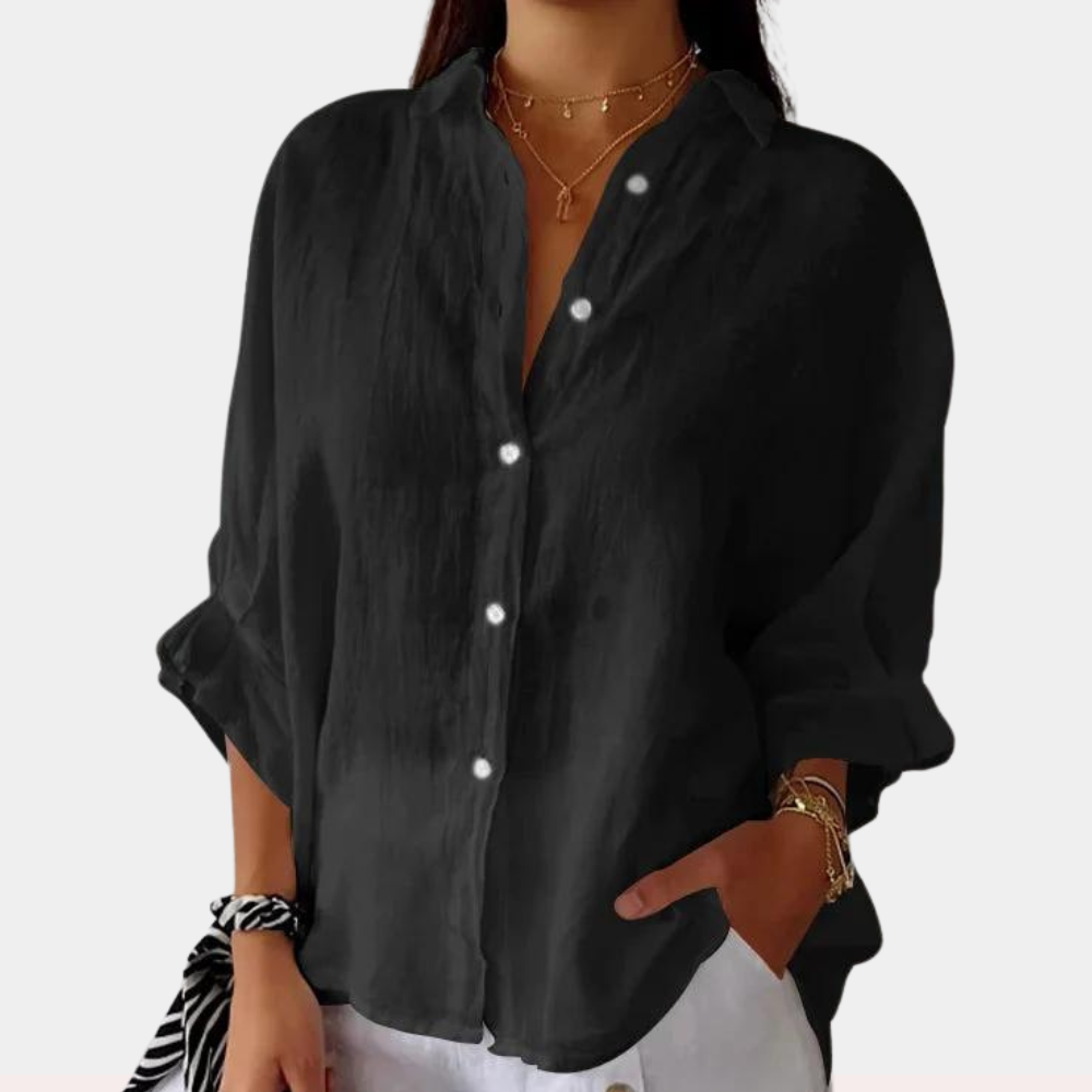 Women's Shirt - Lightweight Fabric - Oversized Fit - Long Sleeves - Button Closure