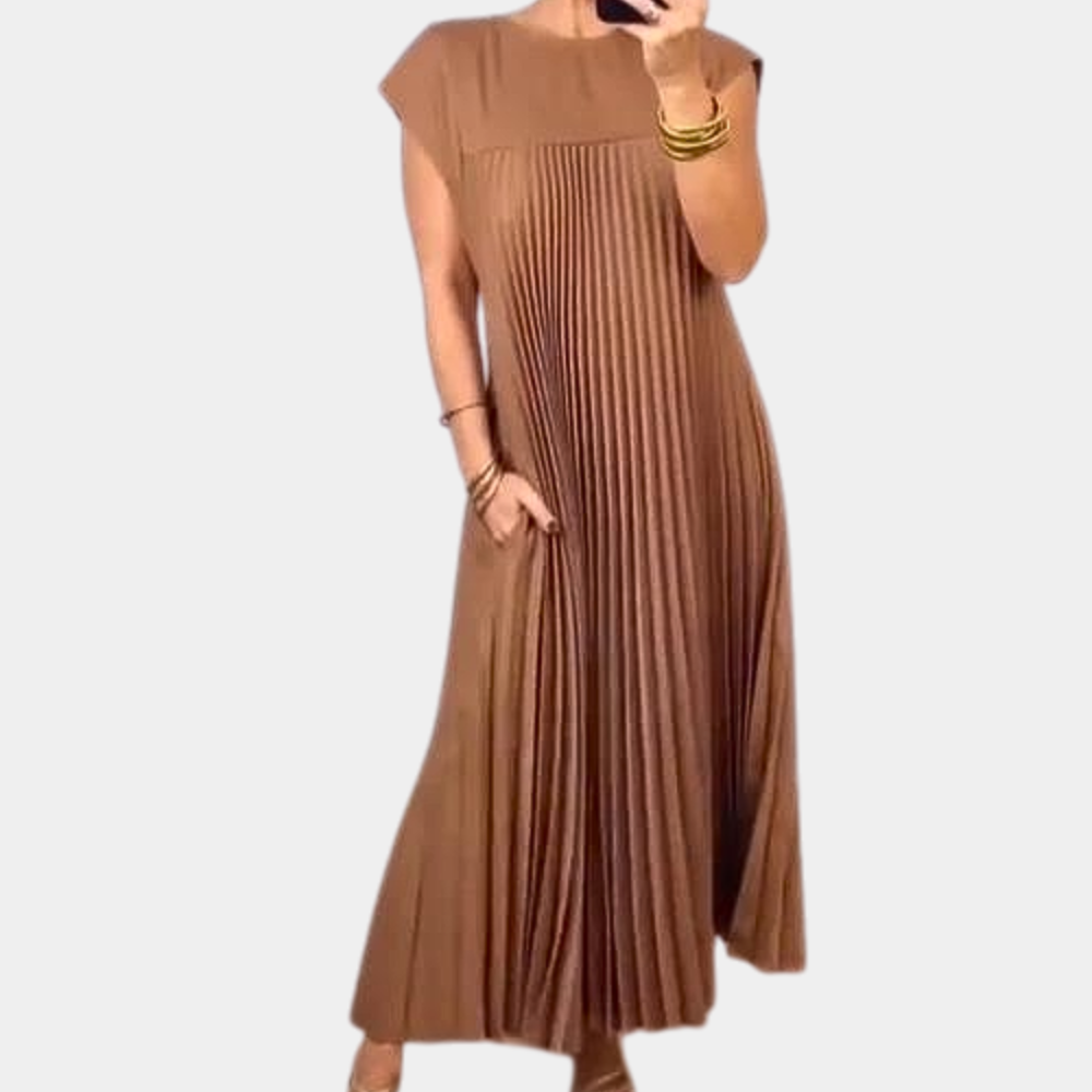 Women's Maxi Dress - Pleated Design - Round Neck - Short Sleeves - Elegant and Airy