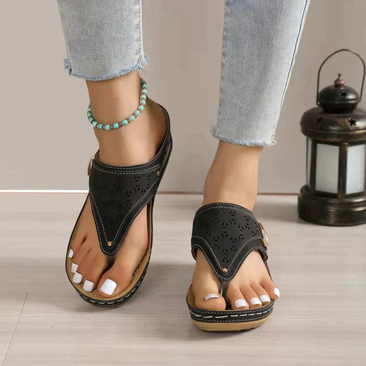 Comfortable Supportive Cutout Design Sandals