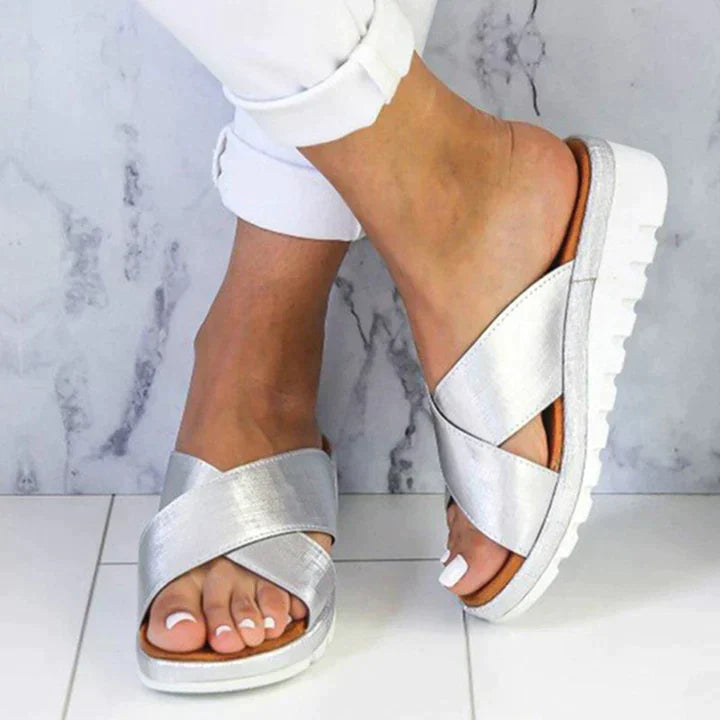 Women's Sandals – Cross Straps – Padded Platform Sole – Comfortable Regular Fit