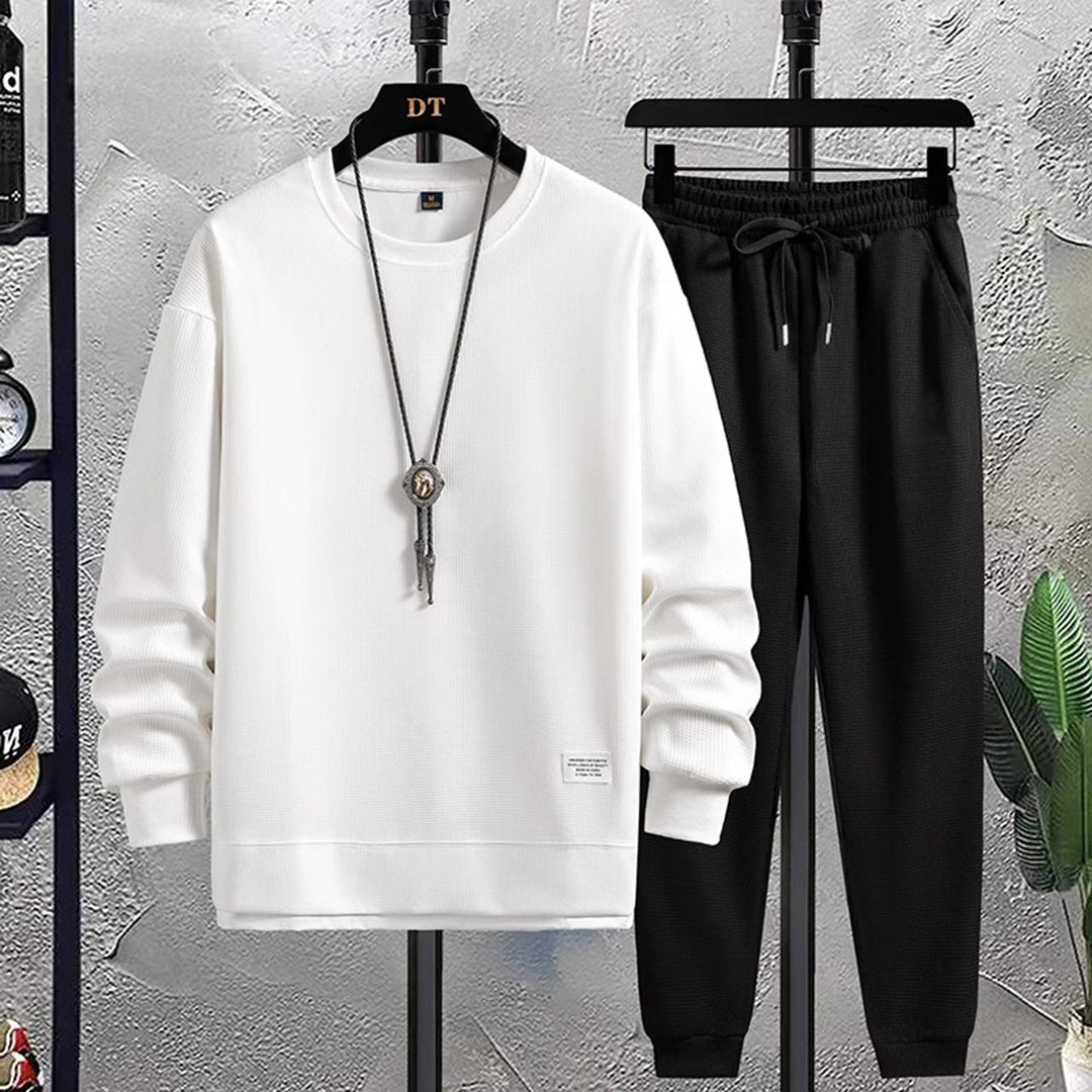 Classic Crew Neck Ribbed Knit Sweatshirt