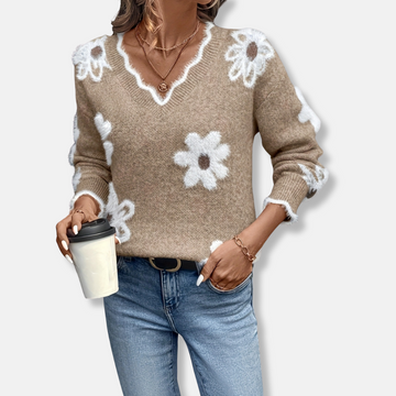 Floral Jacquard Scalloped Trim Sweater